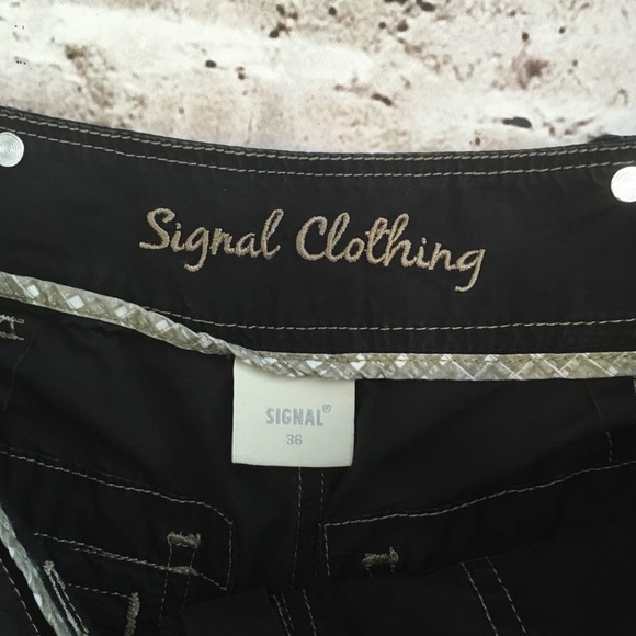 .Signal Clothing black detailed cotton shorts Runs Small More like a 4 US - Picture 7 of 12